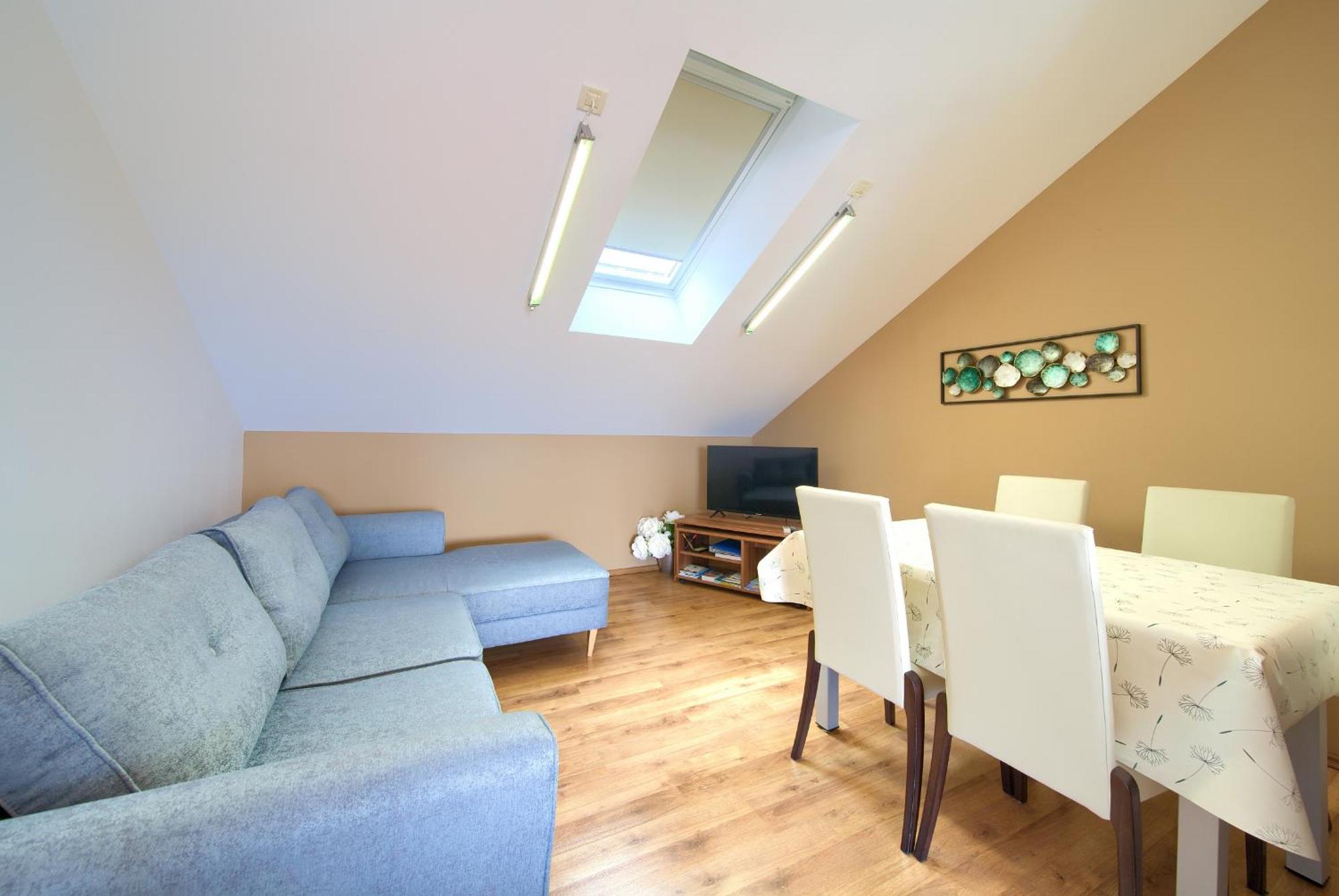 Apartment Val Njivice Eksteriør billede